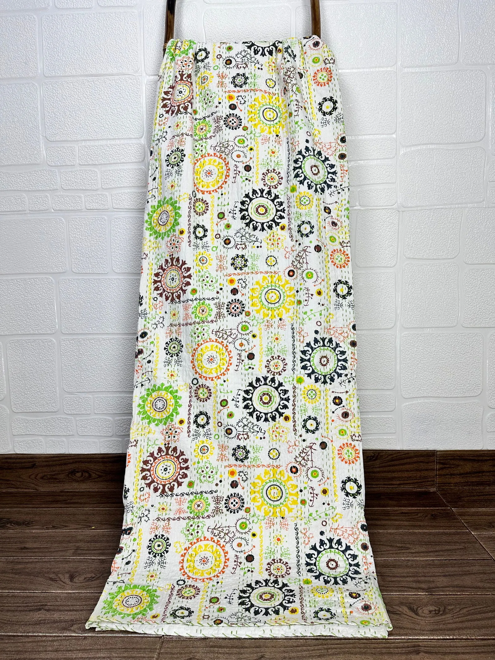 Pure Cotton Kantha Stitch Throw | Indian Hand Block Quilted King Size Bedspread/Sofa Cover Home Decor | Flower Reversible Print White